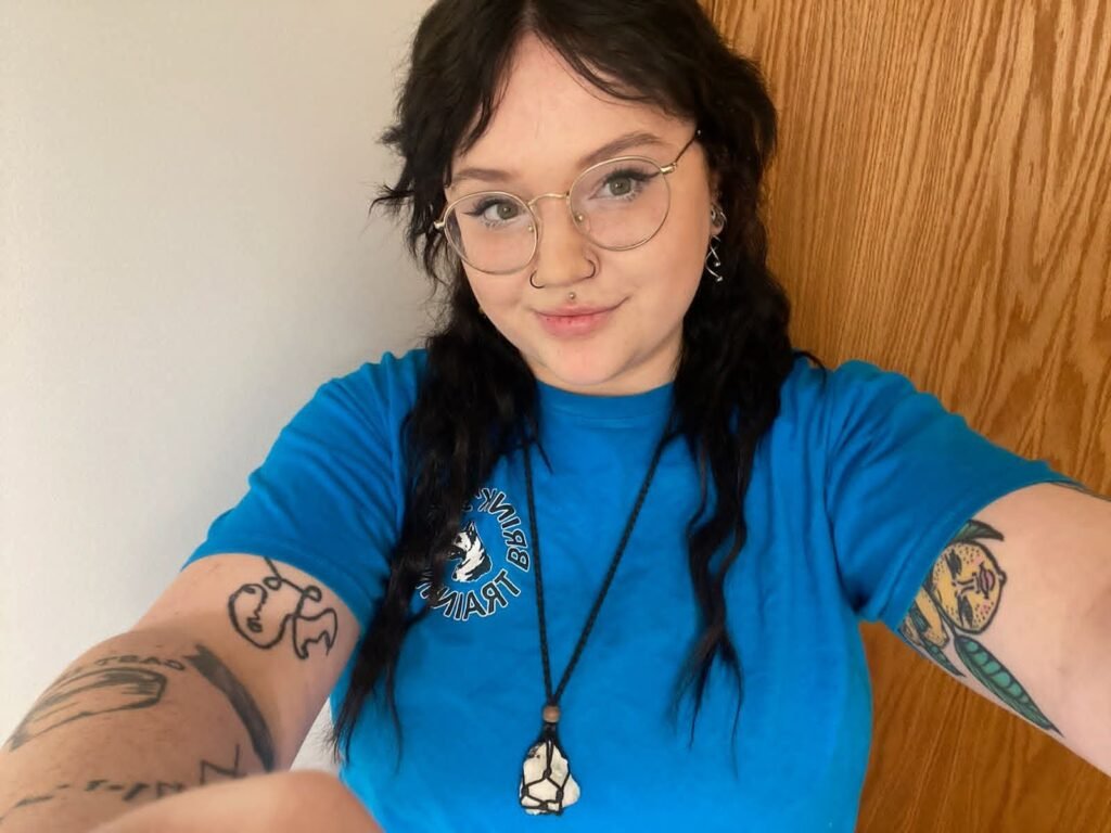 1c442d1b-0a25-49cd-a66a-dcab2f4f13e1