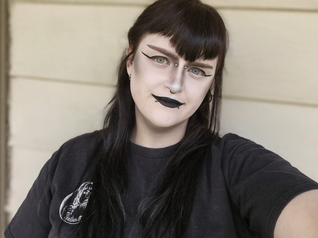 df810b04-1769-40b3-a74e-05c332a38cfd